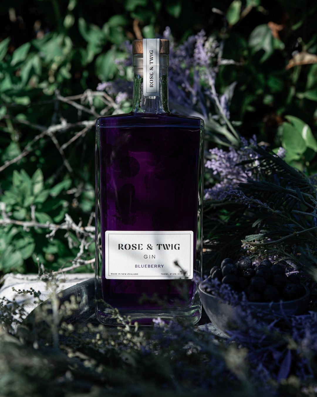 Rose & Twig Blueberry Gin — image 3 | Premium Liquor NZ
