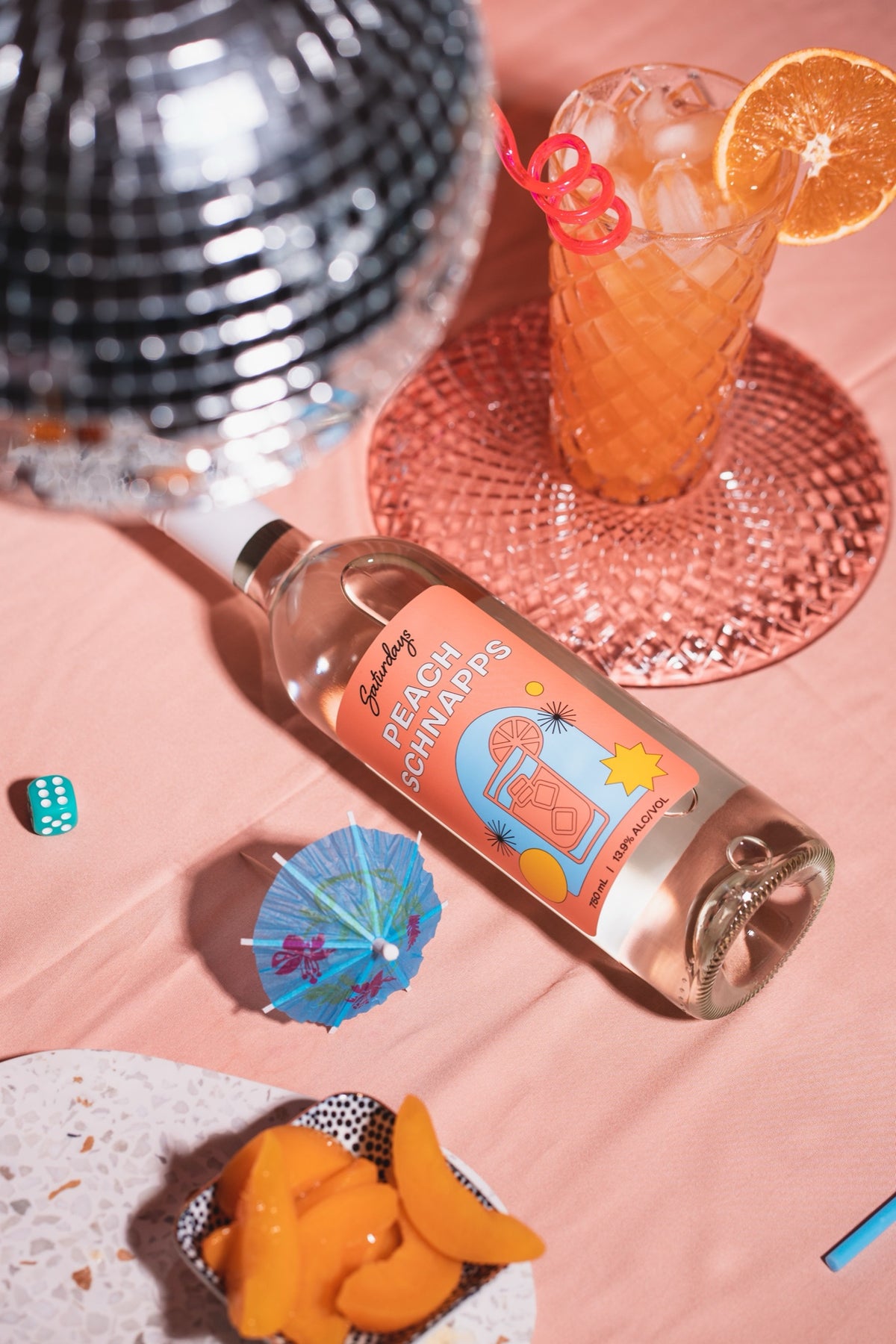 Saturdays Peach Schnapps — image 2 | Premium Liquor NZ