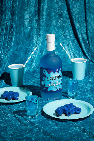 Saturdays Sours Blue Raspberry — image 2 | Premium Liquor NZ