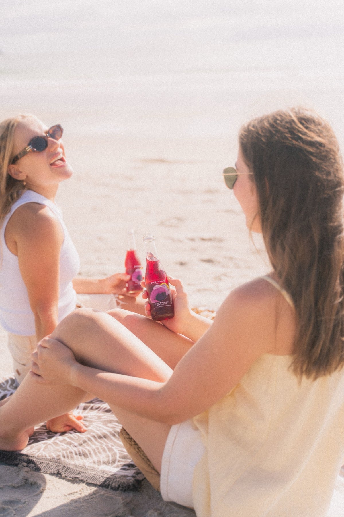Sundown Black Doris Plum Gin & Tonic — image 3 | Premium Liquor NZ